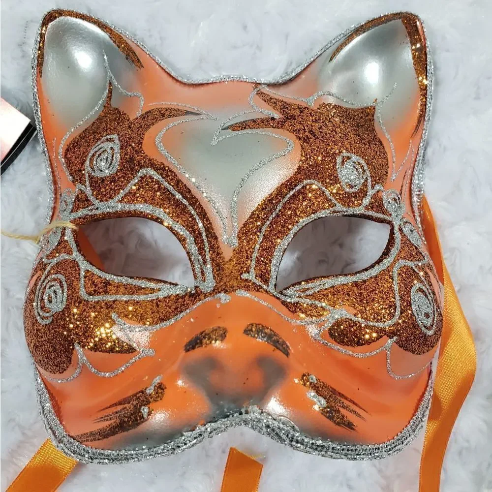 Masquerade mask hand crafted in Italy